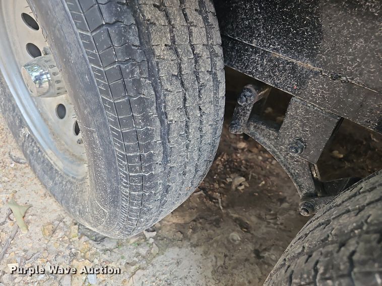 image for item NT9976 2000 Parker  utility trailer