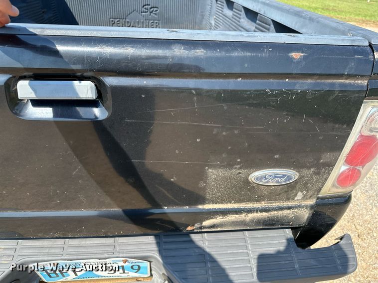 image for item OC9144 1999 Ford Ranger  pickup truck
