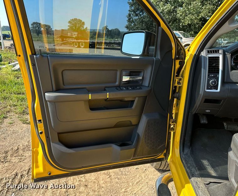 image for item OC9145 2009 Dodge Ram 1500  Quad Cab pickup truck