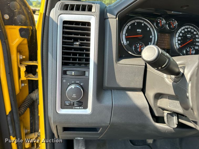 image for item OC9145 2009 Dodge Ram 1500  Quad Cab pickup truck