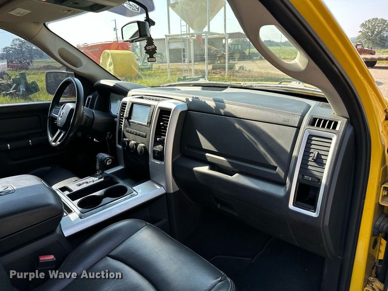 image for item OC9145 2009 Dodge Ram 1500  Quad Cab pickup truck