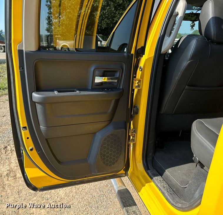 image for item OC9145 2009 Dodge Ram 1500  Quad Cab pickup truck