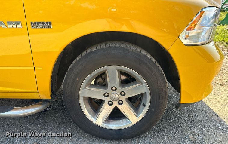 image for item OC9145 2009 Dodge Ram 1500  Quad Cab pickup truck