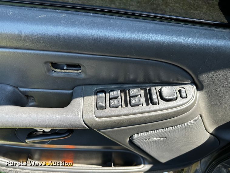 image for item OC9149 2003  Chevrolet Avalanche  Crew Cab pickup truck