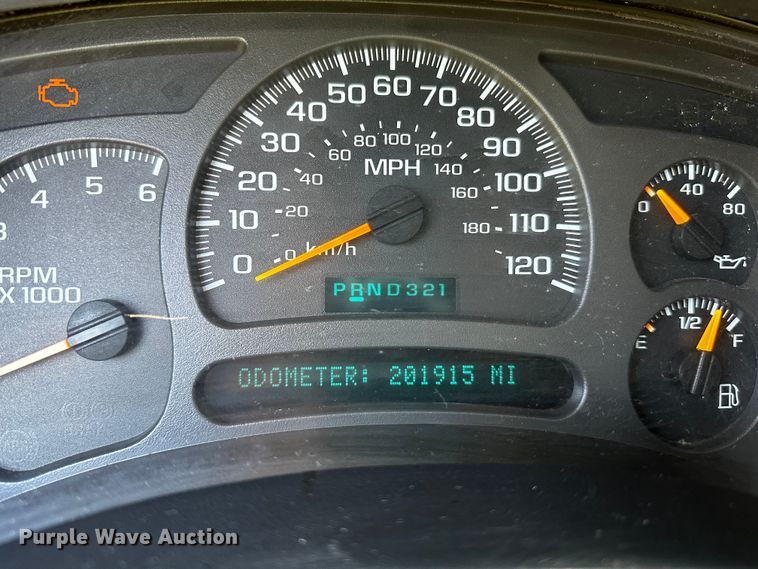 image for item OC9149 2003  Chevrolet Avalanche  Crew Cab pickup truck