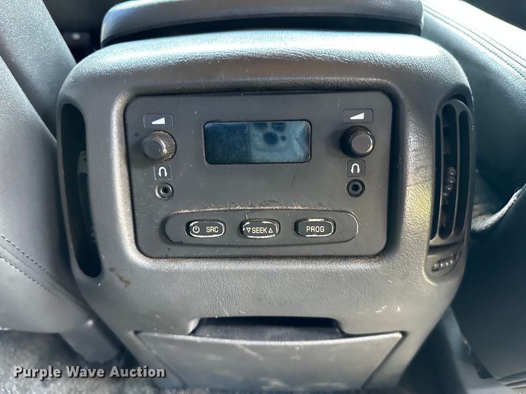 image for item OC9149 2003  Chevrolet Avalanche  Crew Cab pickup truck