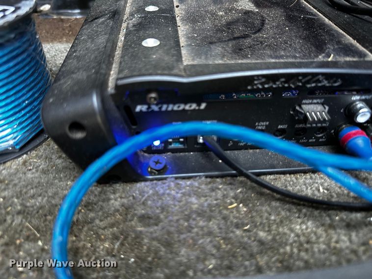 image for item OC9149 2003  Chevrolet Avalanche  Crew Cab pickup truck