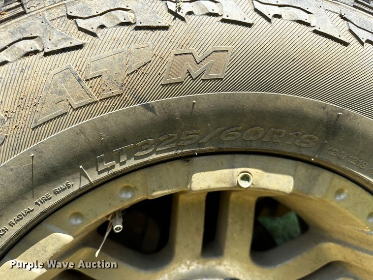 image for item OC9149 2003  Chevrolet Avalanche  Crew Cab pickup truck