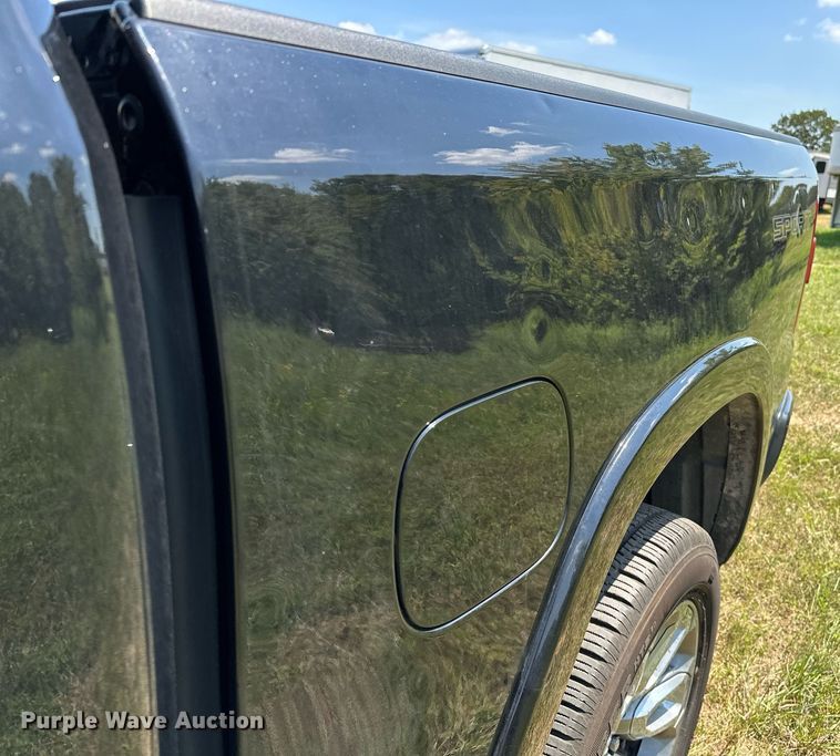 image for item OC9165 2020 Dodge Ram 1500 Laramie  Crew Cab pickup truck