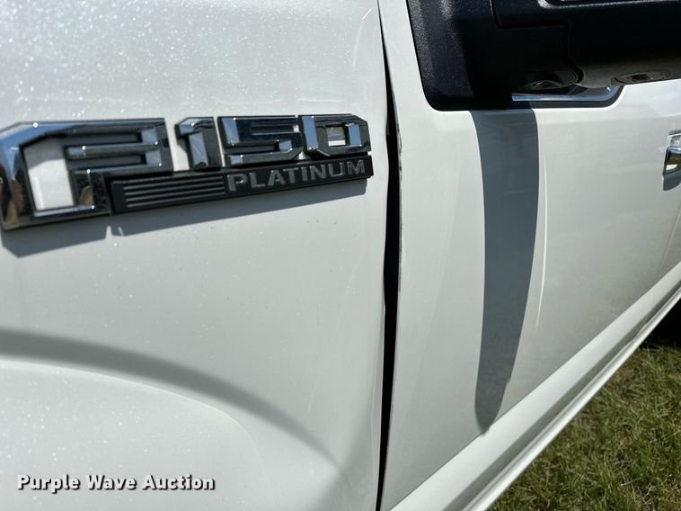 image for item OC9168 2020 Ford F150 Platinum  SuperCrew pickup truck