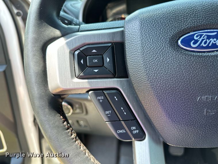 image for item OC9168 2020 Ford F150 Platinum  SuperCrew pickup truck