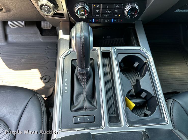 image for item OC9168 2020 Ford F150 Platinum  SuperCrew pickup truck