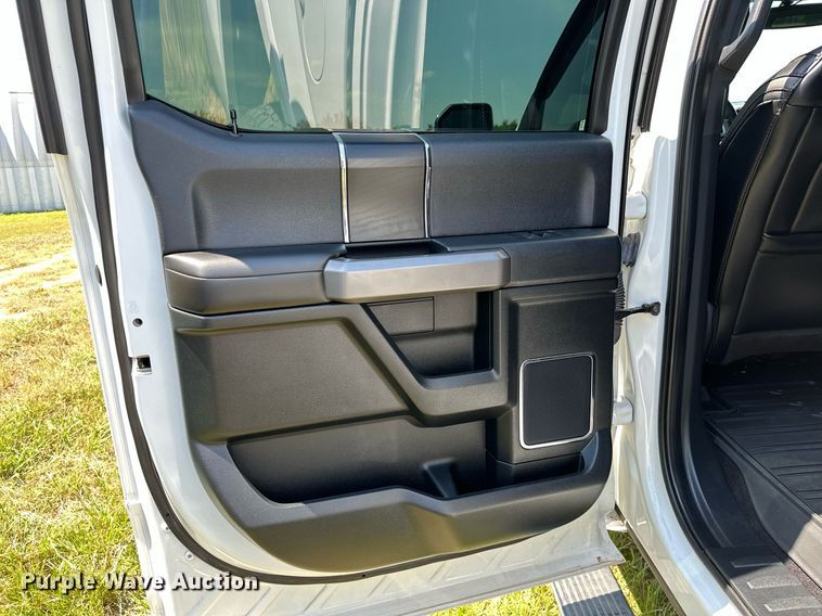 image for item OC9168 2020 Ford F150 Platinum  SuperCrew pickup truck