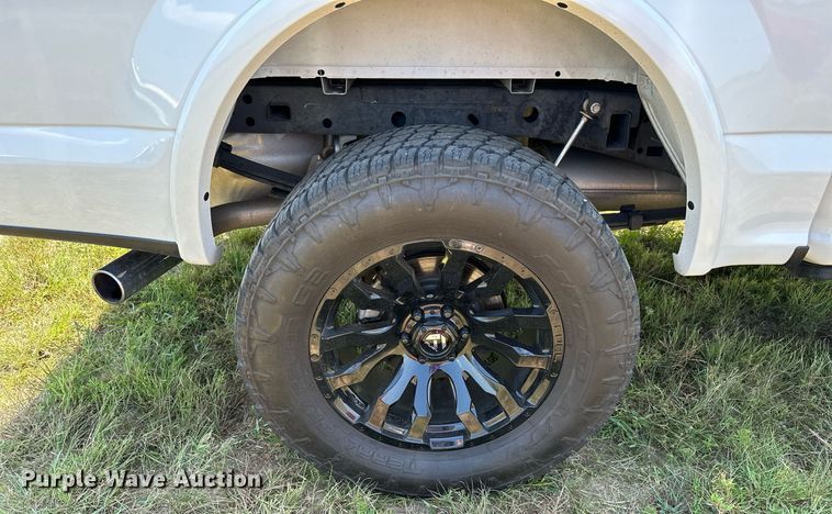 image for item OC9168 2020 Ford F150 Platinum  SuperCrew pickup truck