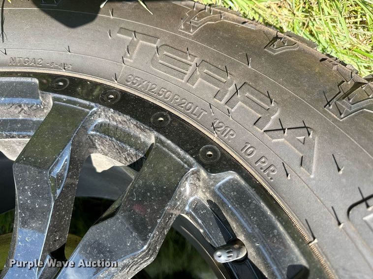 image for item OC9168 2020 Ford F150 Platinum  SuperCrew pickup truck