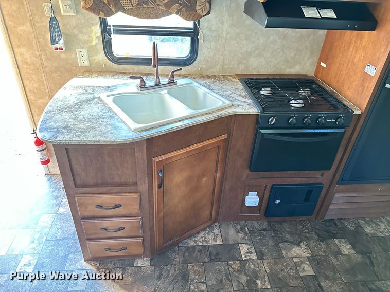 image for item OC9171 2014 Forest River Coachmen Catalina Santara  camper