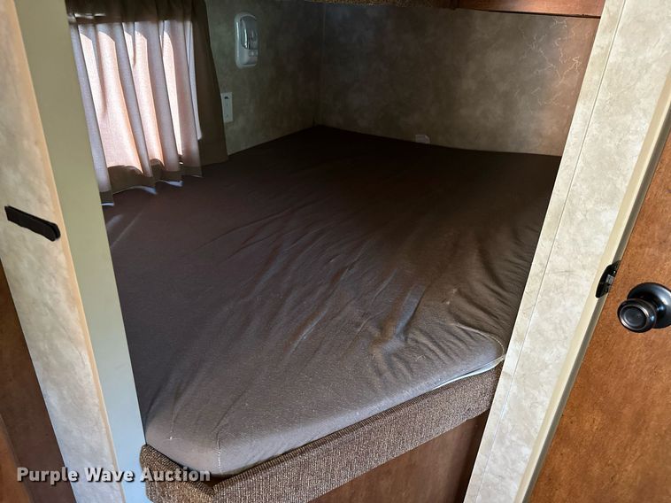 image for item OC9171 2014 Forest River Coachmen Catalina Santara  camper