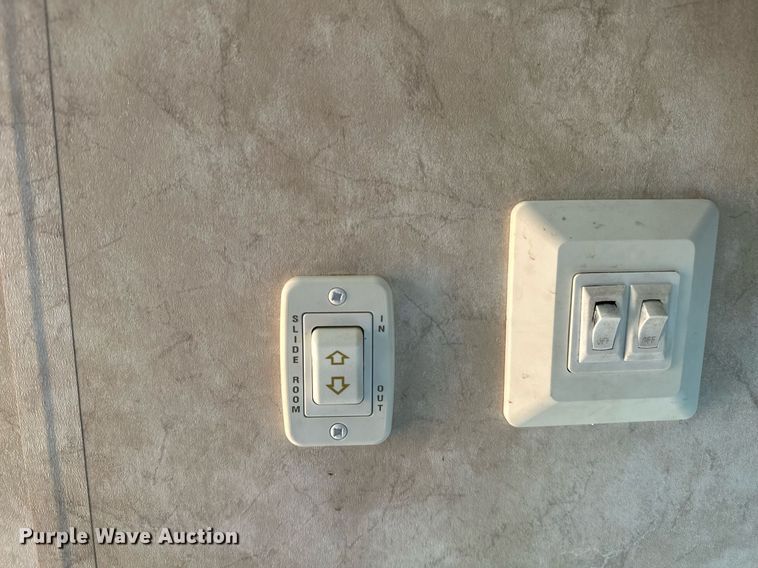 image for item OC9171 2014 Forest River Coachmen Catalina Santara  camper