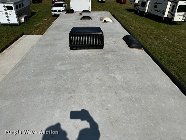 image for item OC9172 2020 Heartland Trail Runner  camper