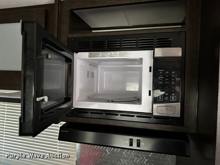 image for item OC9172 2020 Heartland Trail Runner  camper