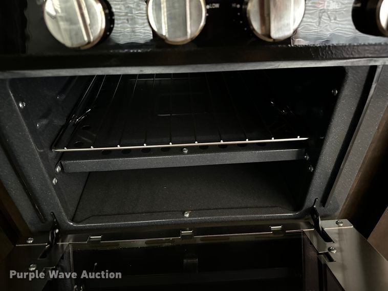 image for item OC9172 2020 Heartland Trail Runner  camper