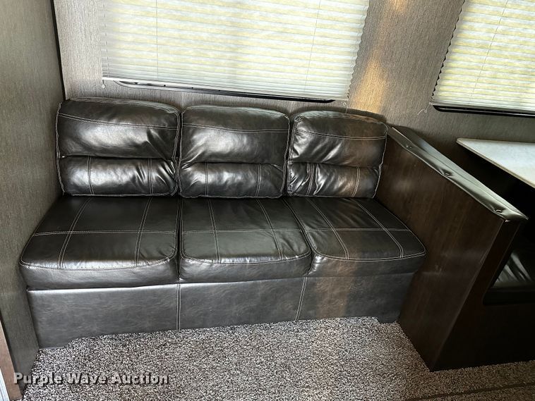 image for item OC9172 2020 Heartland Trail Runner  camper