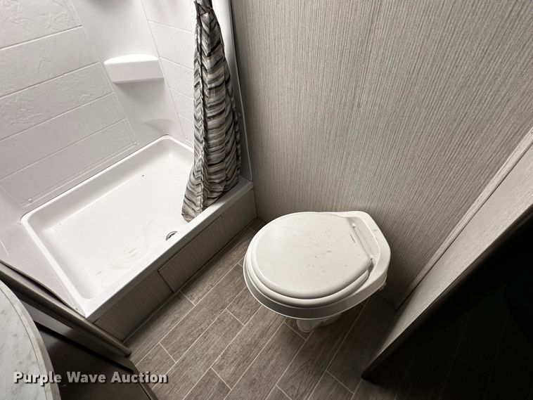 image for item OC9172 2020 Heartland Trail Runner  camper