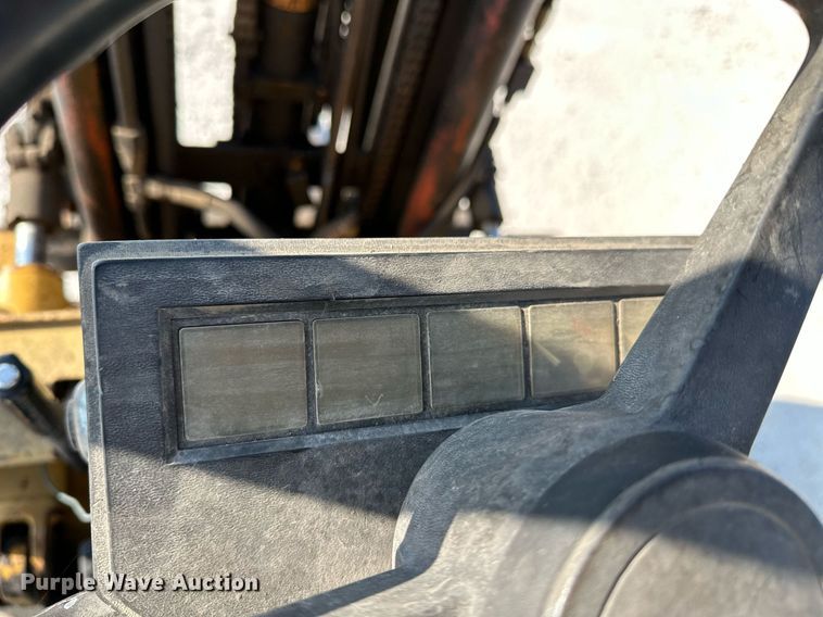 image for item OC9186 Caterpillar V50D  forklift