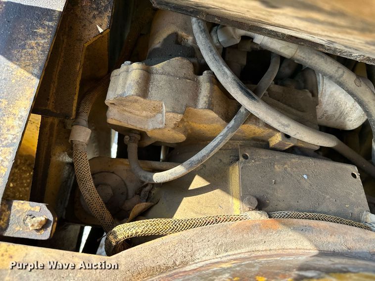 image for item OC9186 Caterpillar V50D  forklift