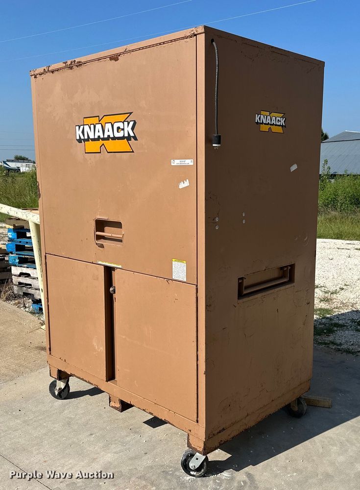 image for item OC9187 Knaack 119  job box