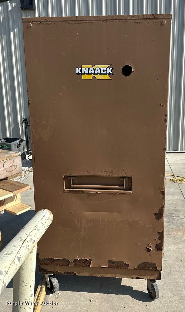 image for item OC9187 Knaack 119  job box