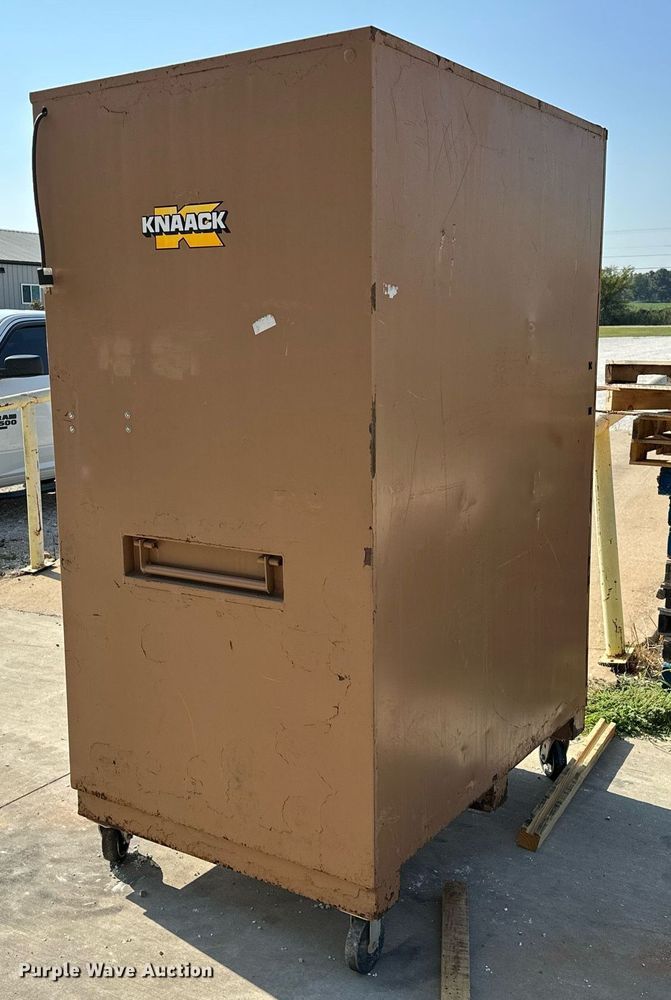 image for item OC9187 Knaack 119  job box