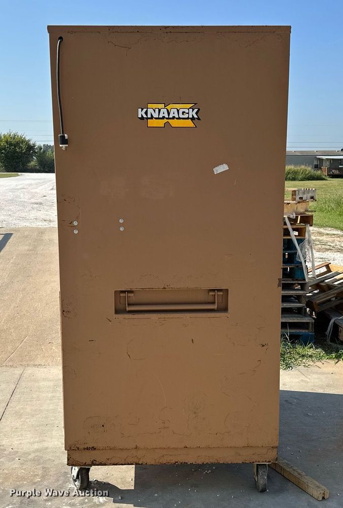 image for item OC9187 Knaack 119  job box