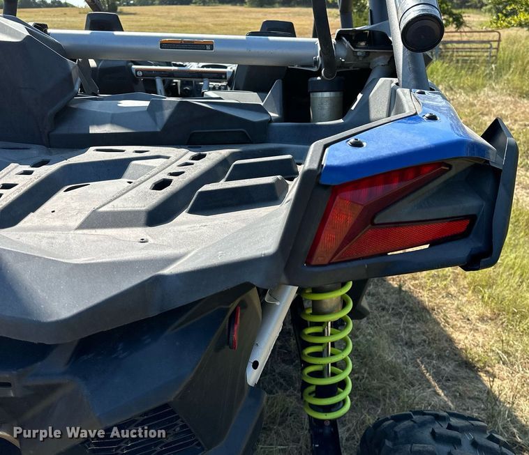 image for item OC9209 2020 Can-Am Maverick X3 Max  utility vehicle