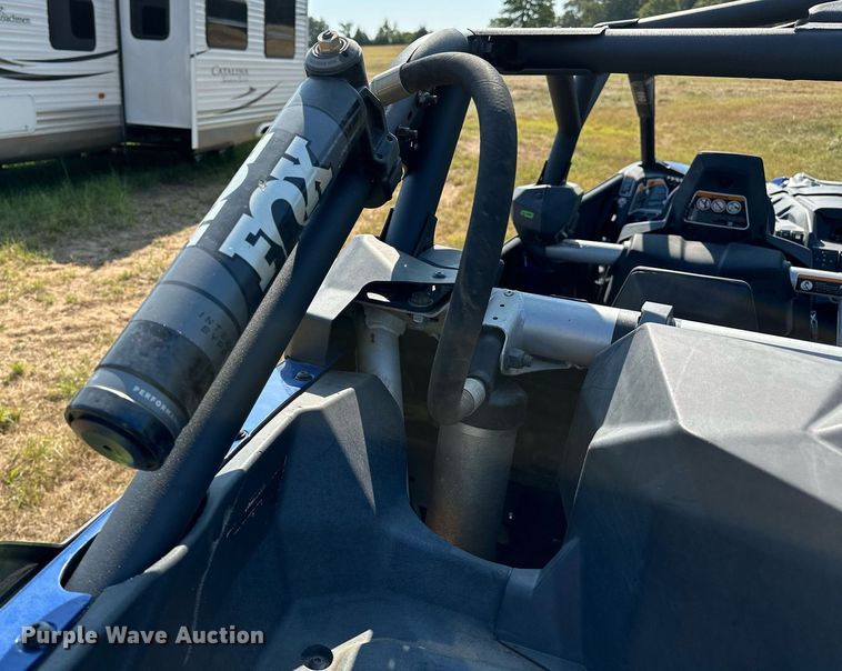 image for item OC9209 2020 Can-Am Maverick X3 Max  utility vehicle