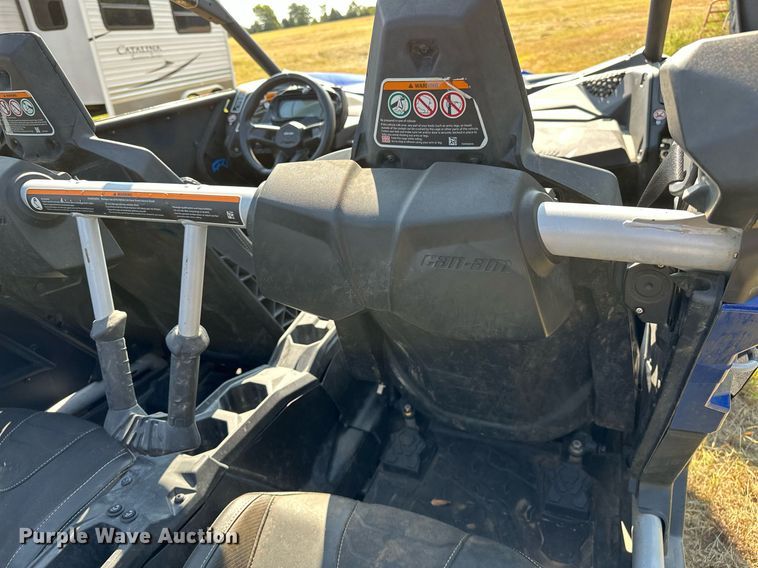 image for item OC9209 2020 Can-Am Maverick X3 Max  utility vehicle