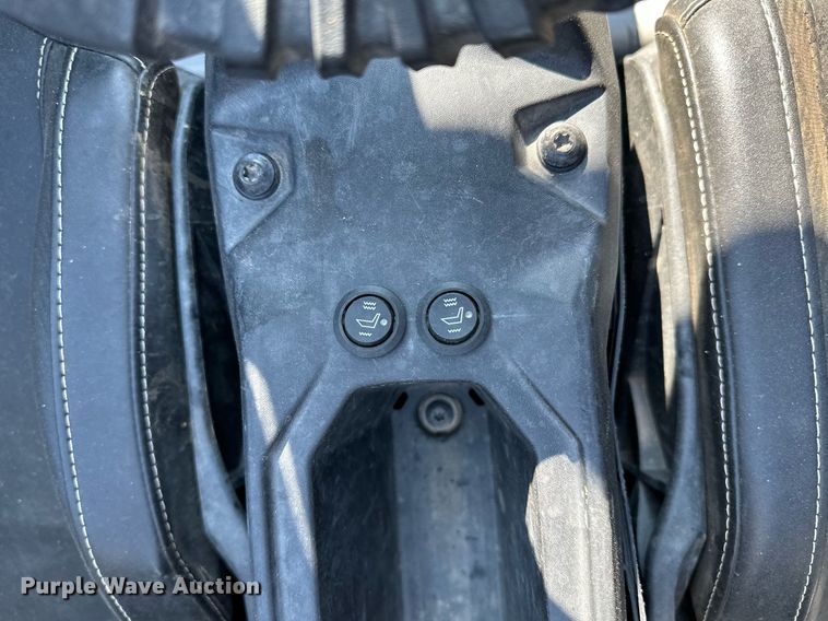 image for item OC9209 2020 Can-Am Maverick X3 Max  utility vehicle