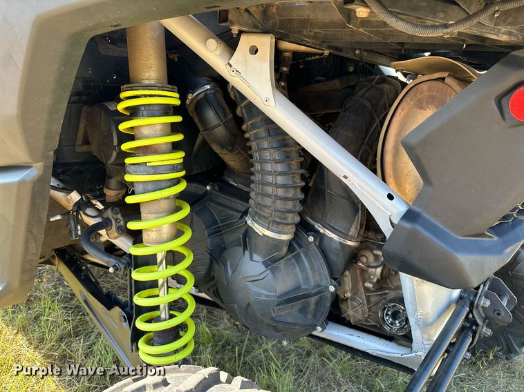 image for item OC9209 2020 Can-Am Maverick X3 Max  utility vehicle