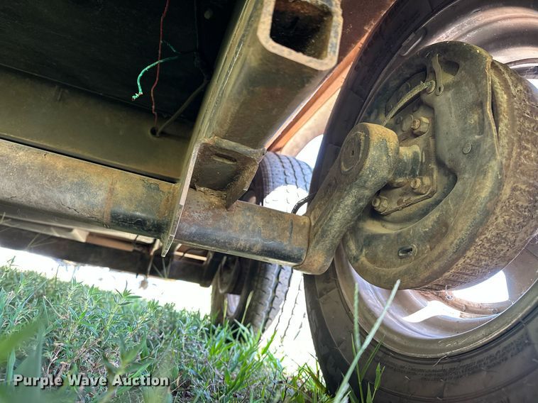 image for item OC9211 2003 Roadmaster Campmaster  camper