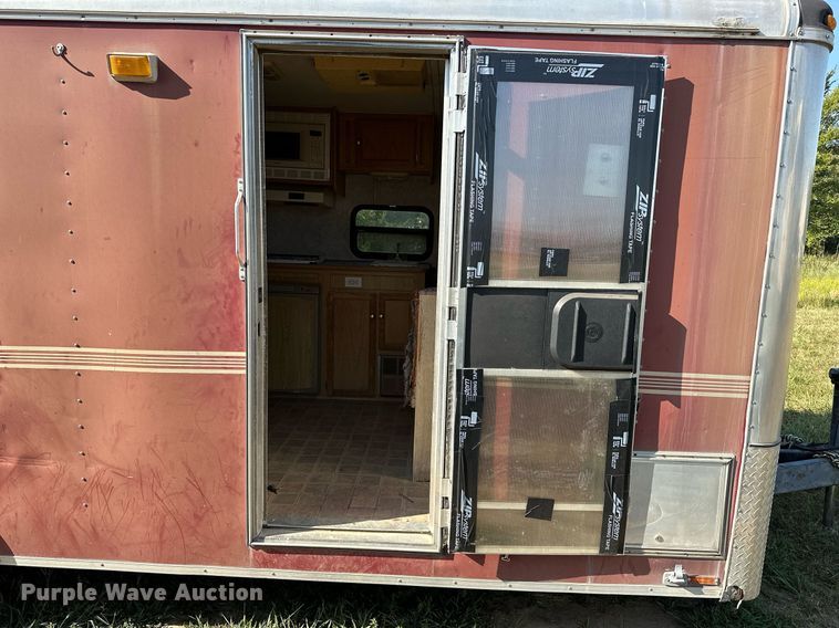 image for item OC9211 2003 Roadmaster Campmaster  camper