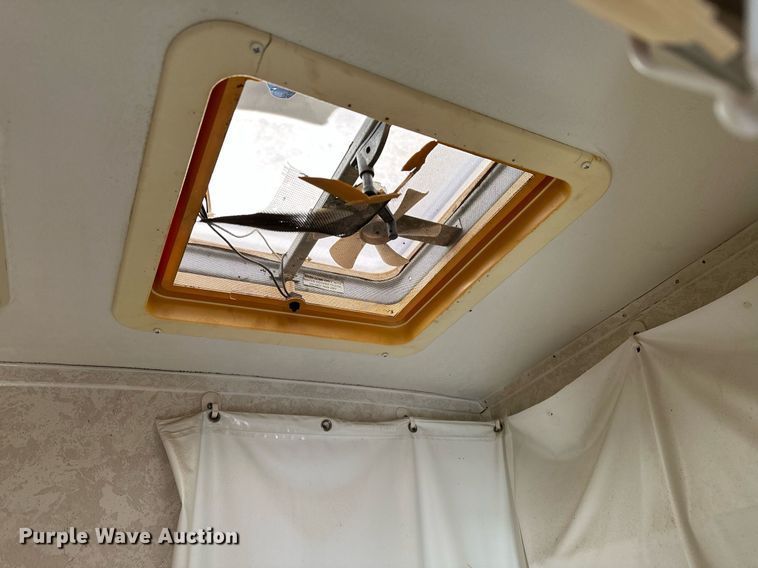 image for item OC9211 2003 Roadmaster Campmaster  camper