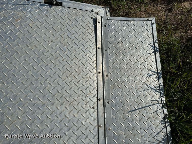 image for item OC9211 2003 Roadmaster Campmaster  camper