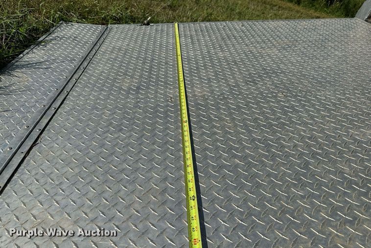 image for item OC9211 2003 Roadmaster Campmaster  camper