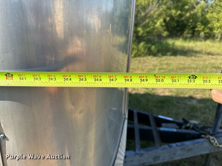 image for item OC9211 2003 Roadmaster Campmaster  camper