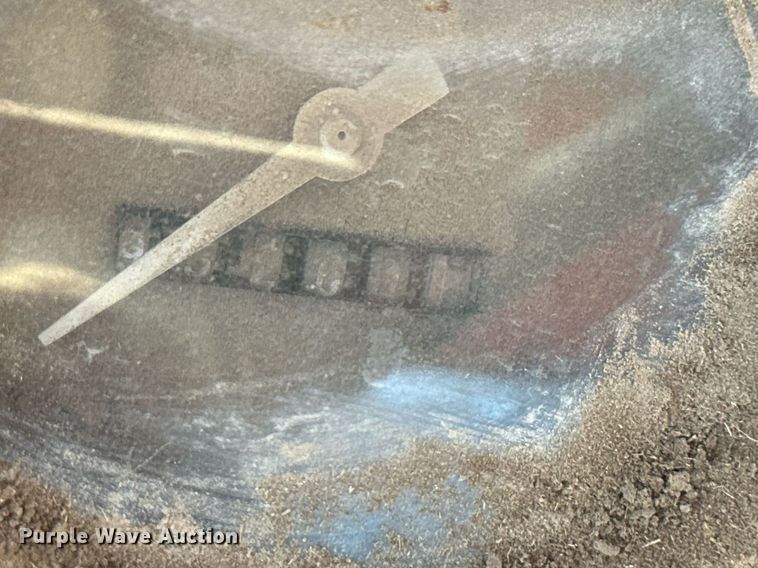 image for item OC9331 1976 Ford 8000  water truck