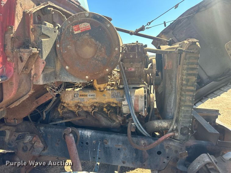 image for item OC9331 1976 Ford 8000  water truck