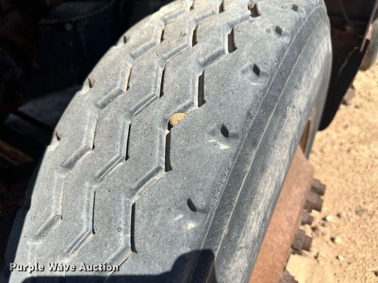 image for item OC9331 1976 Ford 8000  water truck