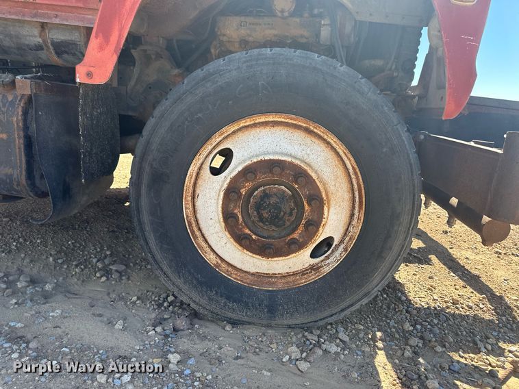 image for item OC9331 1976 Ford 8000  water truck