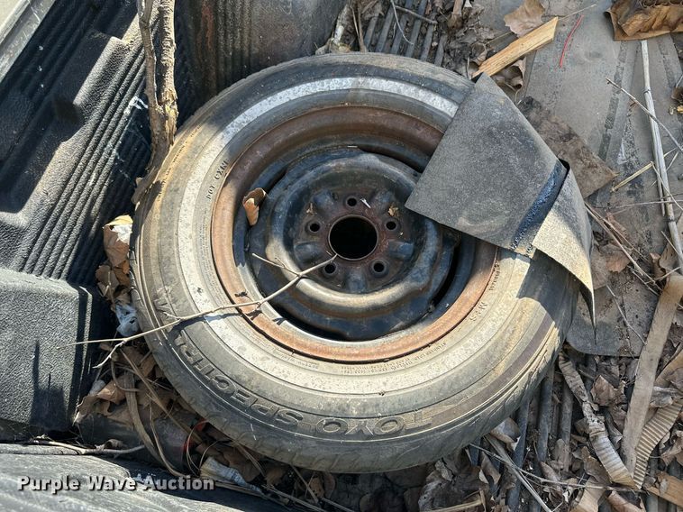 image for item OC9387 2001  Chevrolet S10  pickup truck