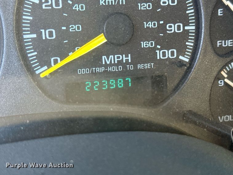 image for item OC9387 2001  Chevrolet S10  pickup truck